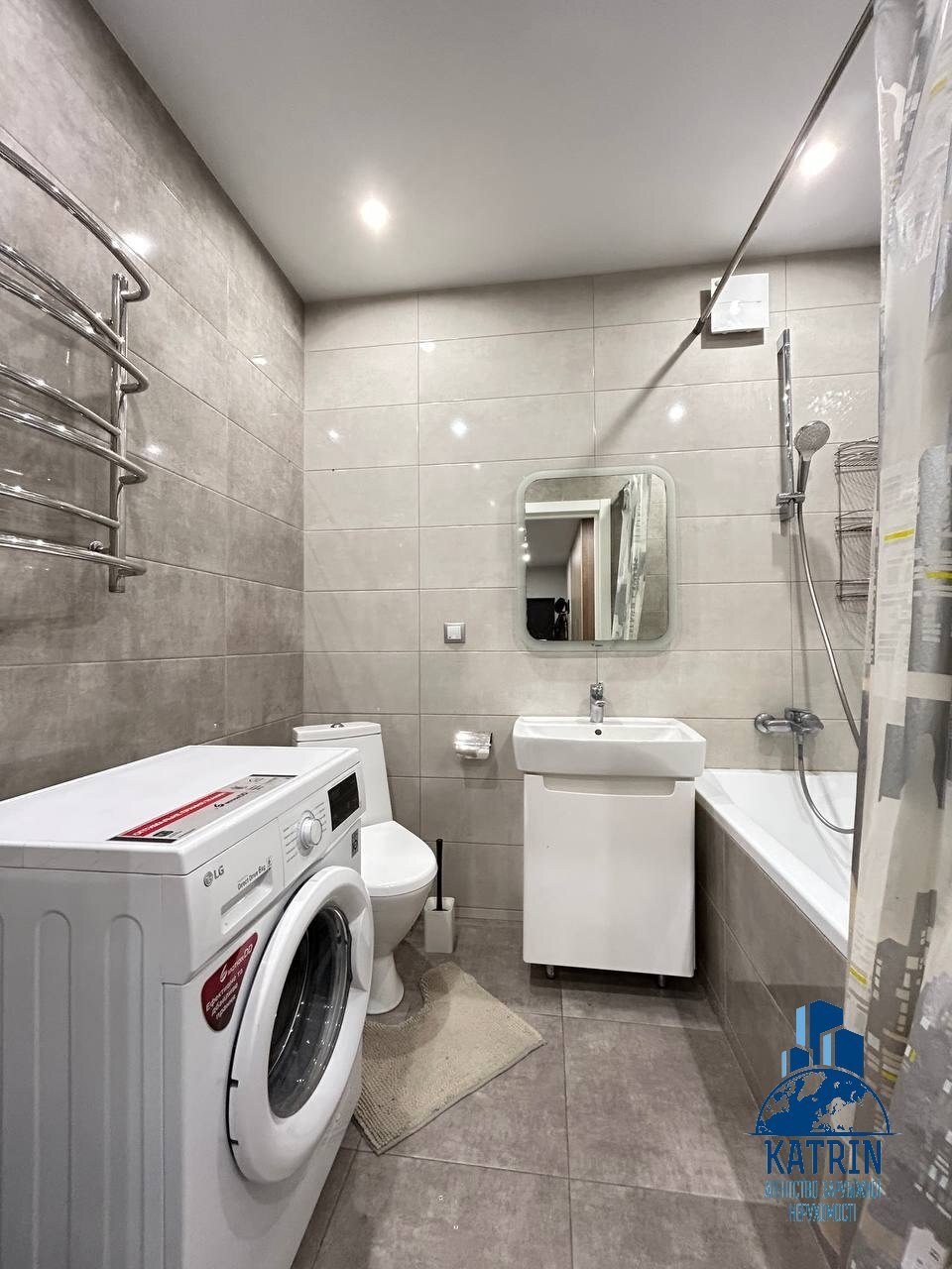 Продажа 3-комнатной квартиры 102 м², Запорожское шоссе