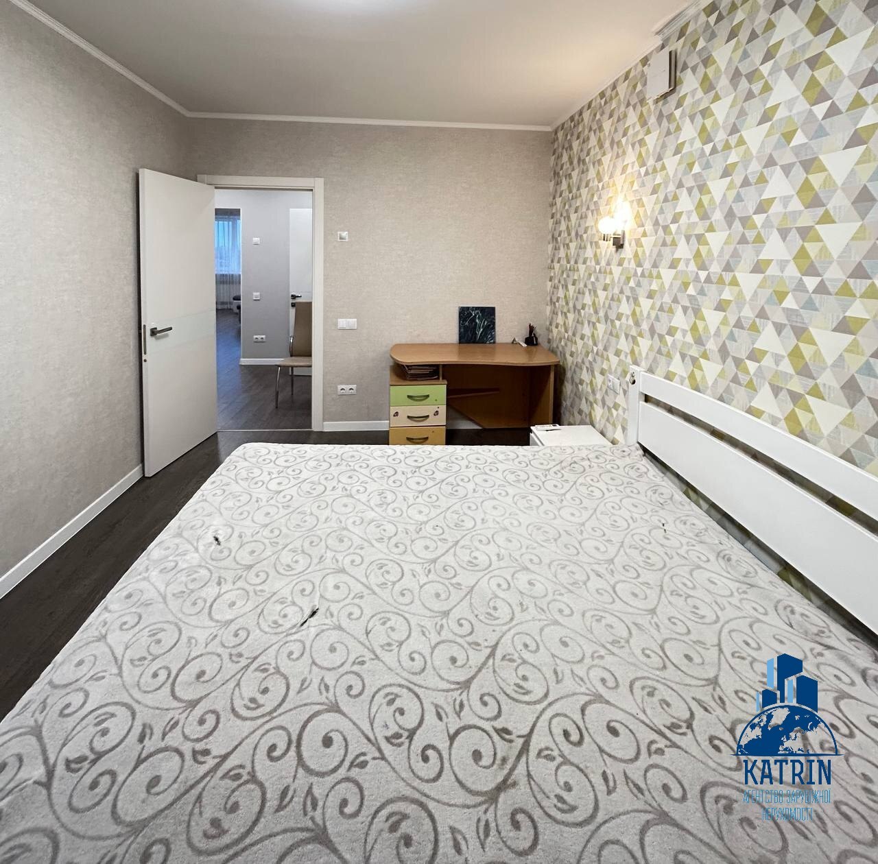 Продажа 3-комнатной квартиры 102 м², Запорожское шоссе