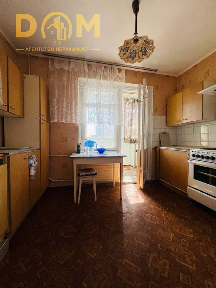 Продаж 2-кімнатної квартири 54 м², Йорданська вул., 9Б