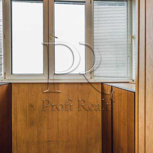 Продажа 3-комнатной квартиры 71 м², Павла Тычины просп., 8