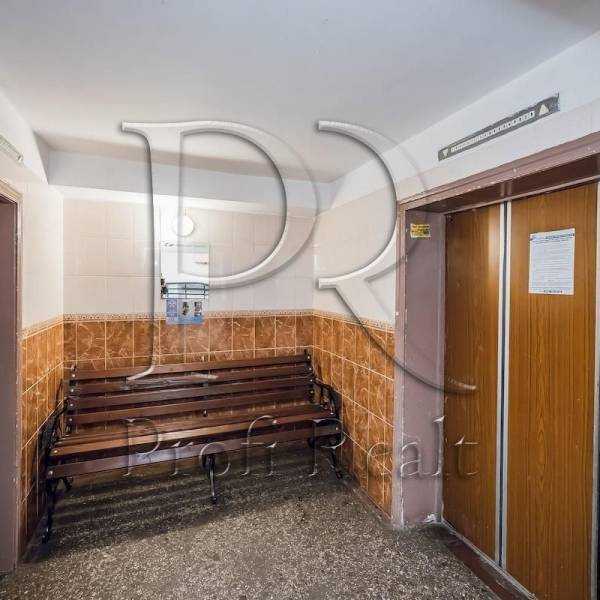Продажа 3-комнатной квартиры 71 м², Павла Тычины просп., 8
