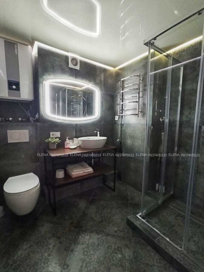 1-комнатная квартира посуточно 41.6 м², Митрополита Василия Липковского ул., 17