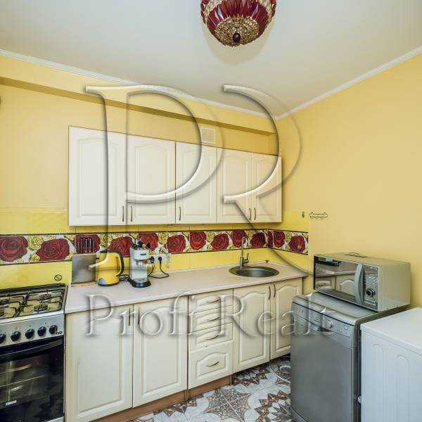 Продаж 2-кімнатної квартири 48 м², Парково-Сирецька вул., 4А