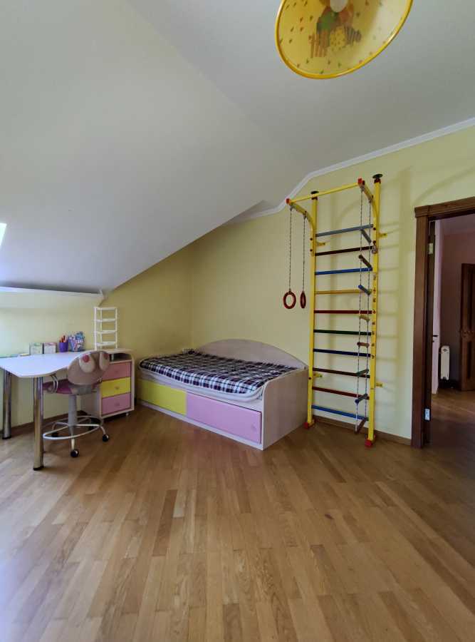 Оренда будинку 170 м², Волошкова вул., 31