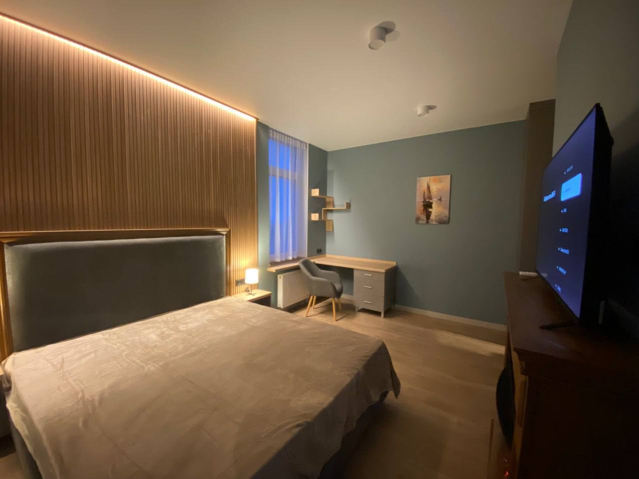 Оренда 2-кімнатної квартири 65 м², Краснова вул., 1