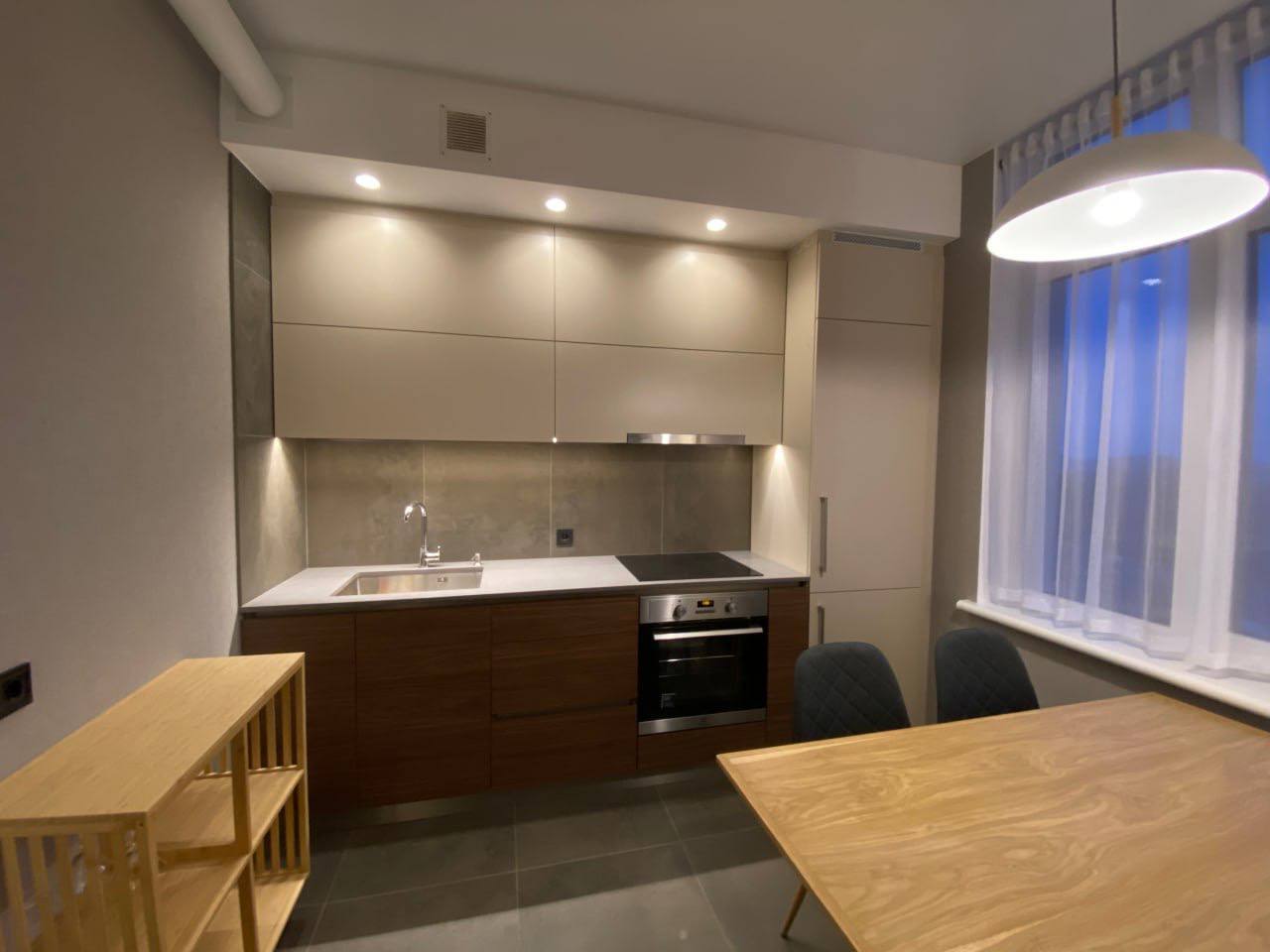 Оренда 2-кімнатної квартири 65 м², Краснова вул., 1