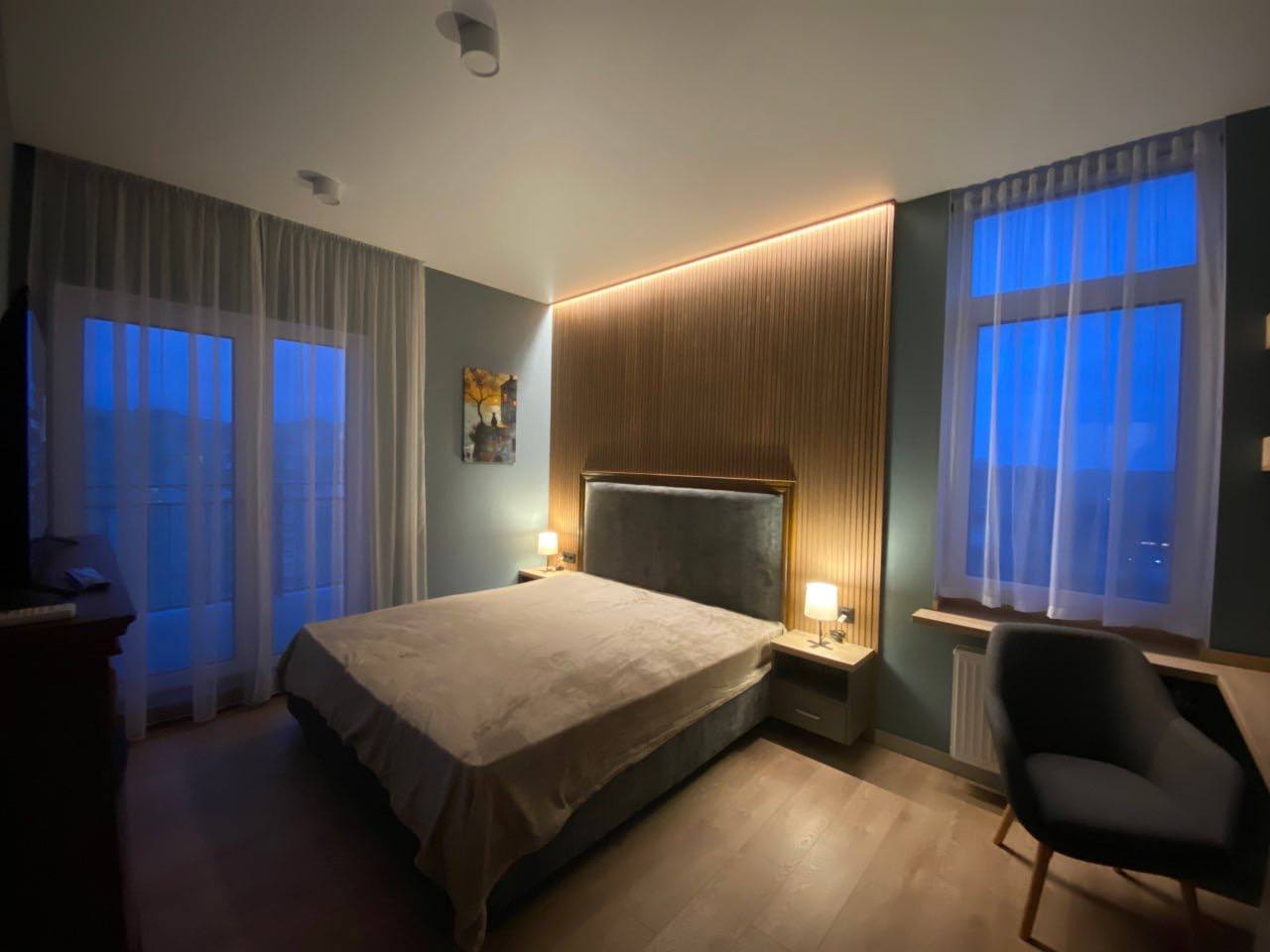 Оренда 2-кімнатної квартири 65 м², Краснова вул., 1