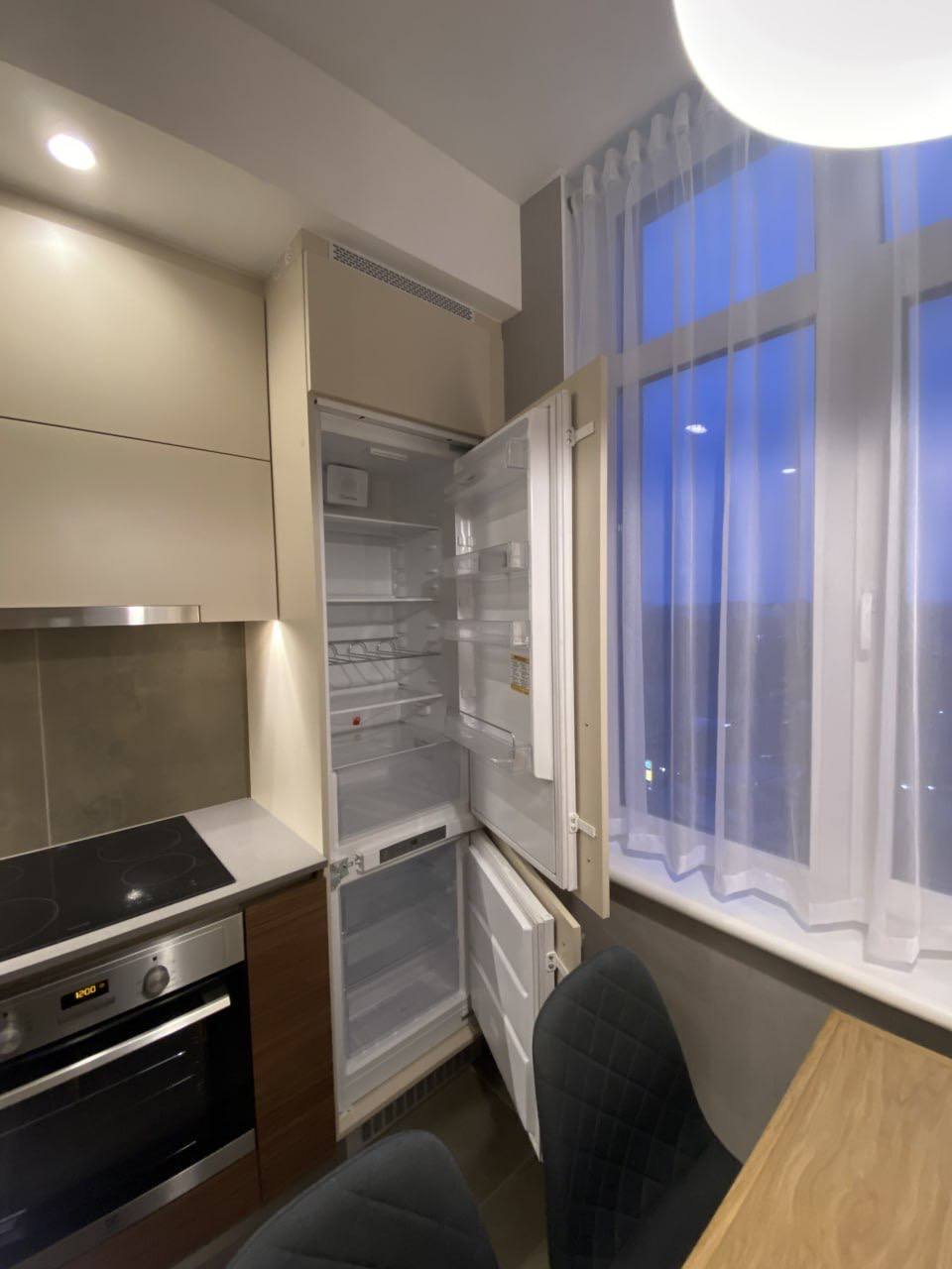 Оренда 2-кімнатної квартири 65 м², Краснова вул., 1