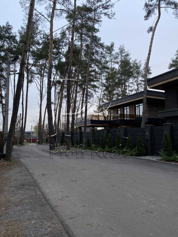 Продажа участка под индивидуальное жилое строительство 9 соток, Жовтнева вулиця