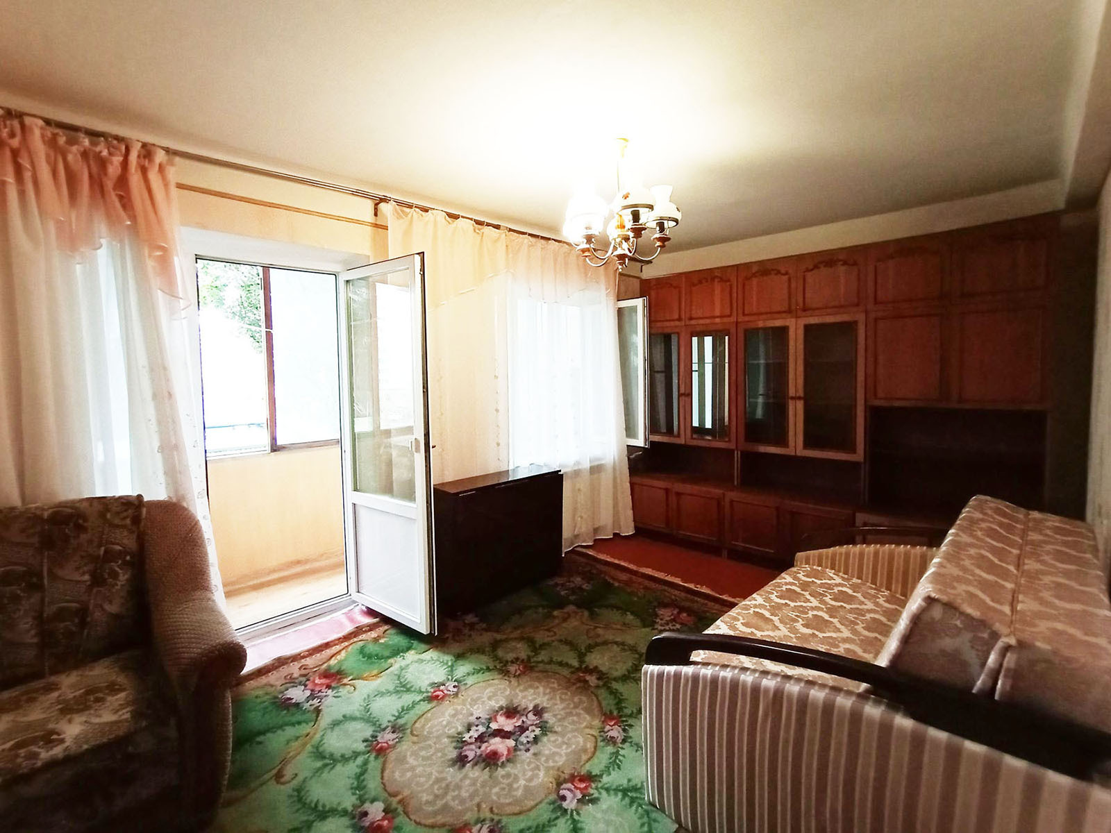 Продаж 2-кімнатної квартири 45 м², Павла Тичини просп., 9