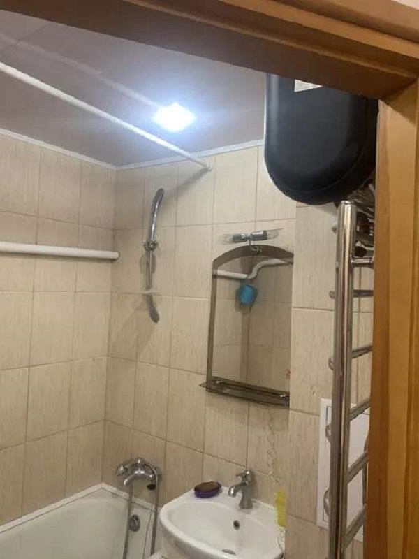 Оренда 1-кімнатної квартири 35 м², Ентузіастів вул., 25/2