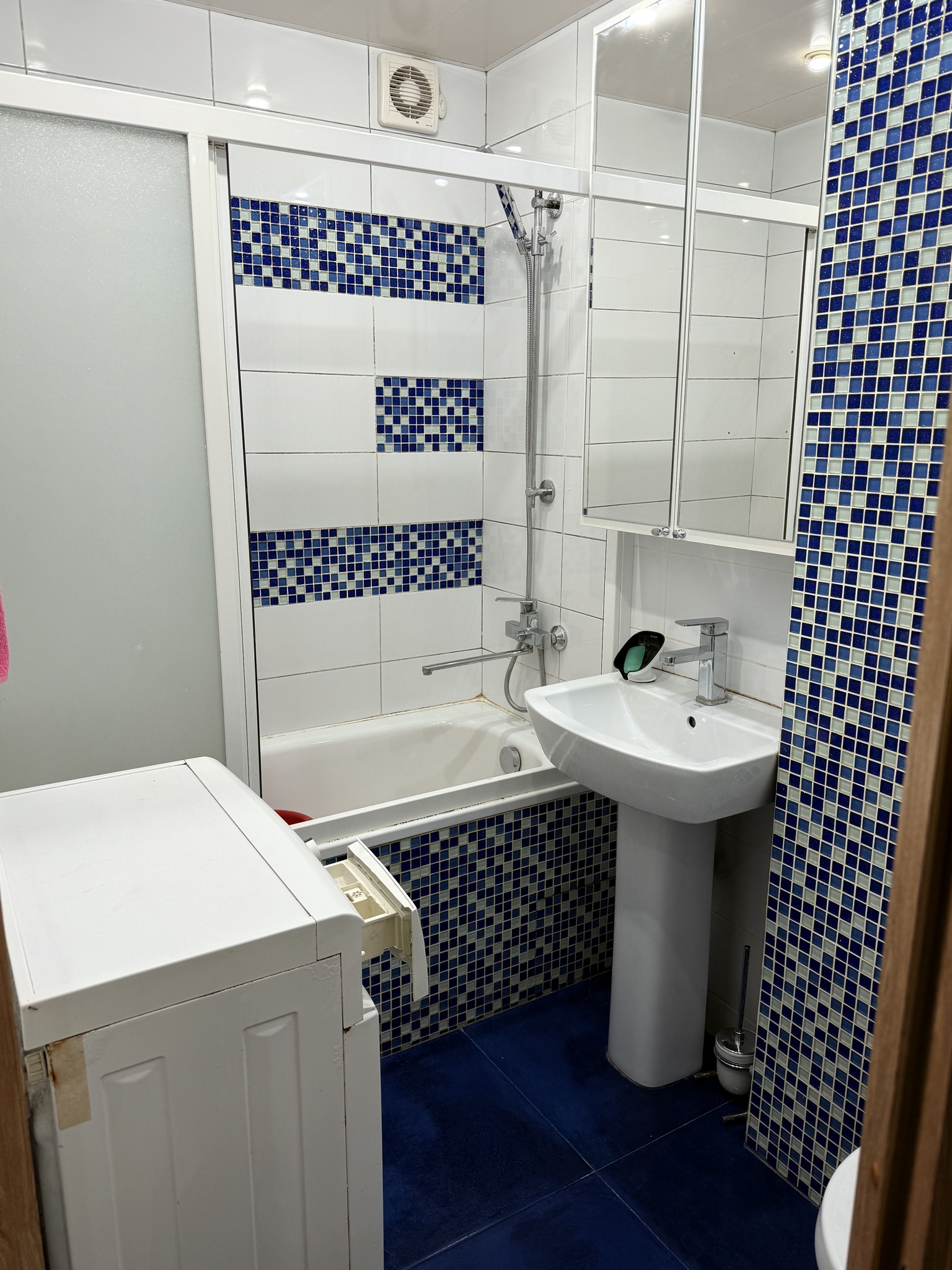 Аренда 3-комнатной квартиры 56 м², Счастливая ул., 3