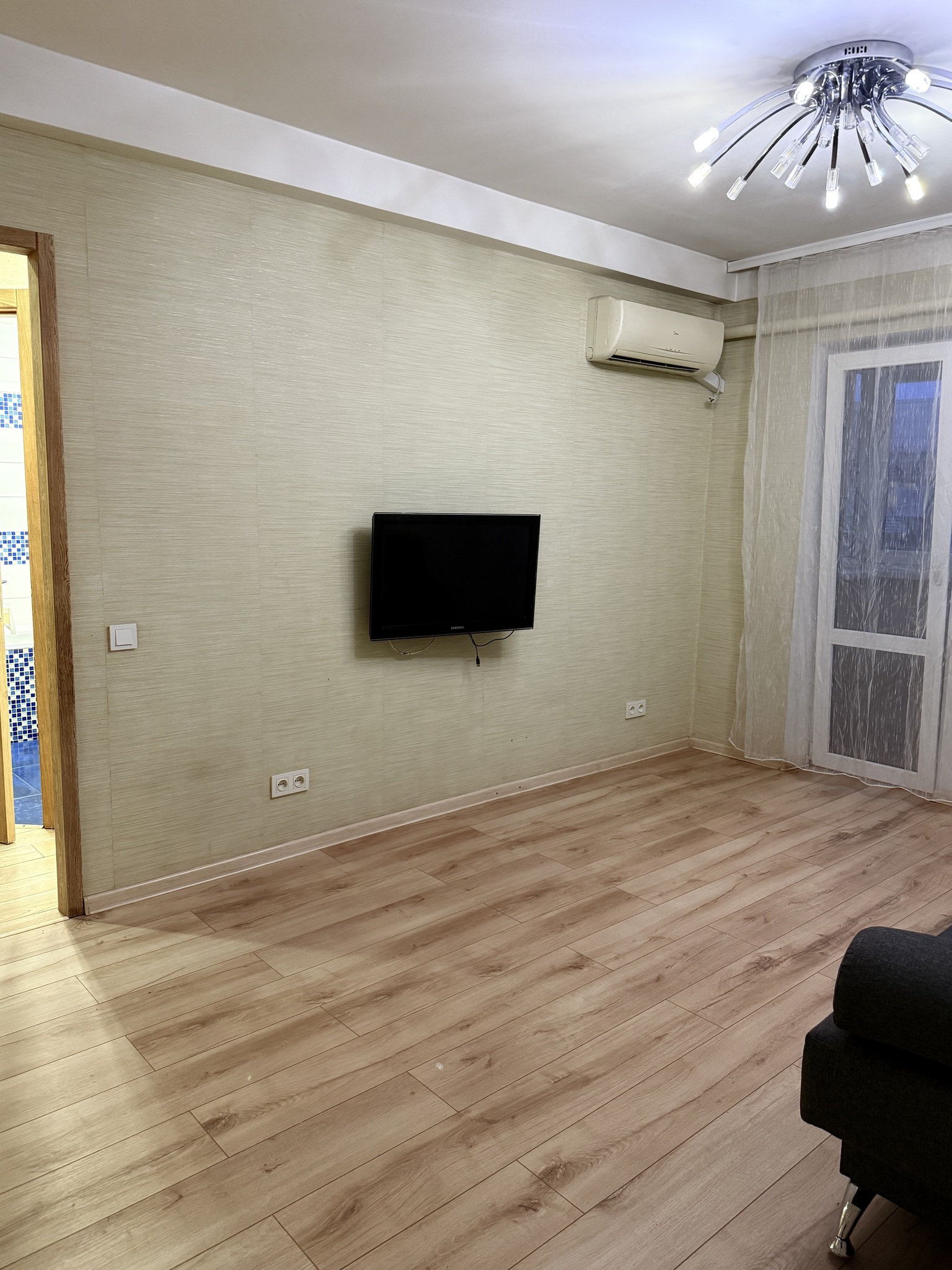 Аренда 3-комнатной квартиры 56 м², Счастливая ул., 3