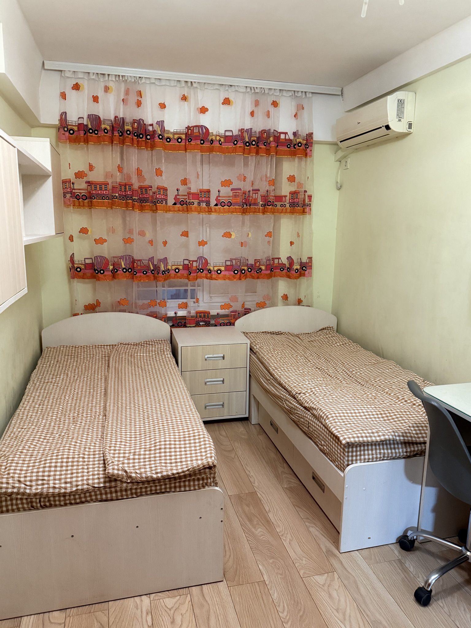 Аренда 3-комнатной квартиры 56 м², Счастливая ул., 3