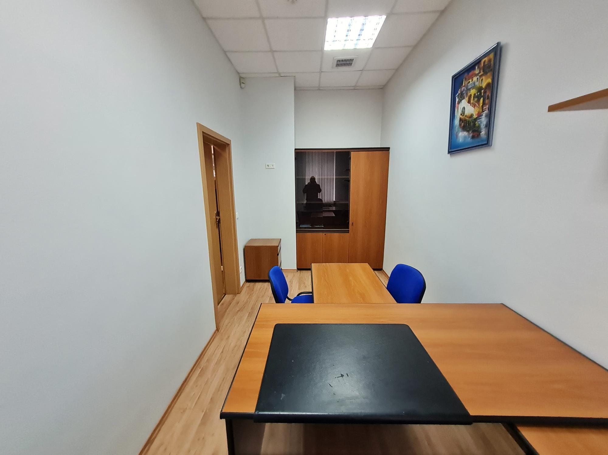 Оренда офісу 65 м², Межигірська вул., 22