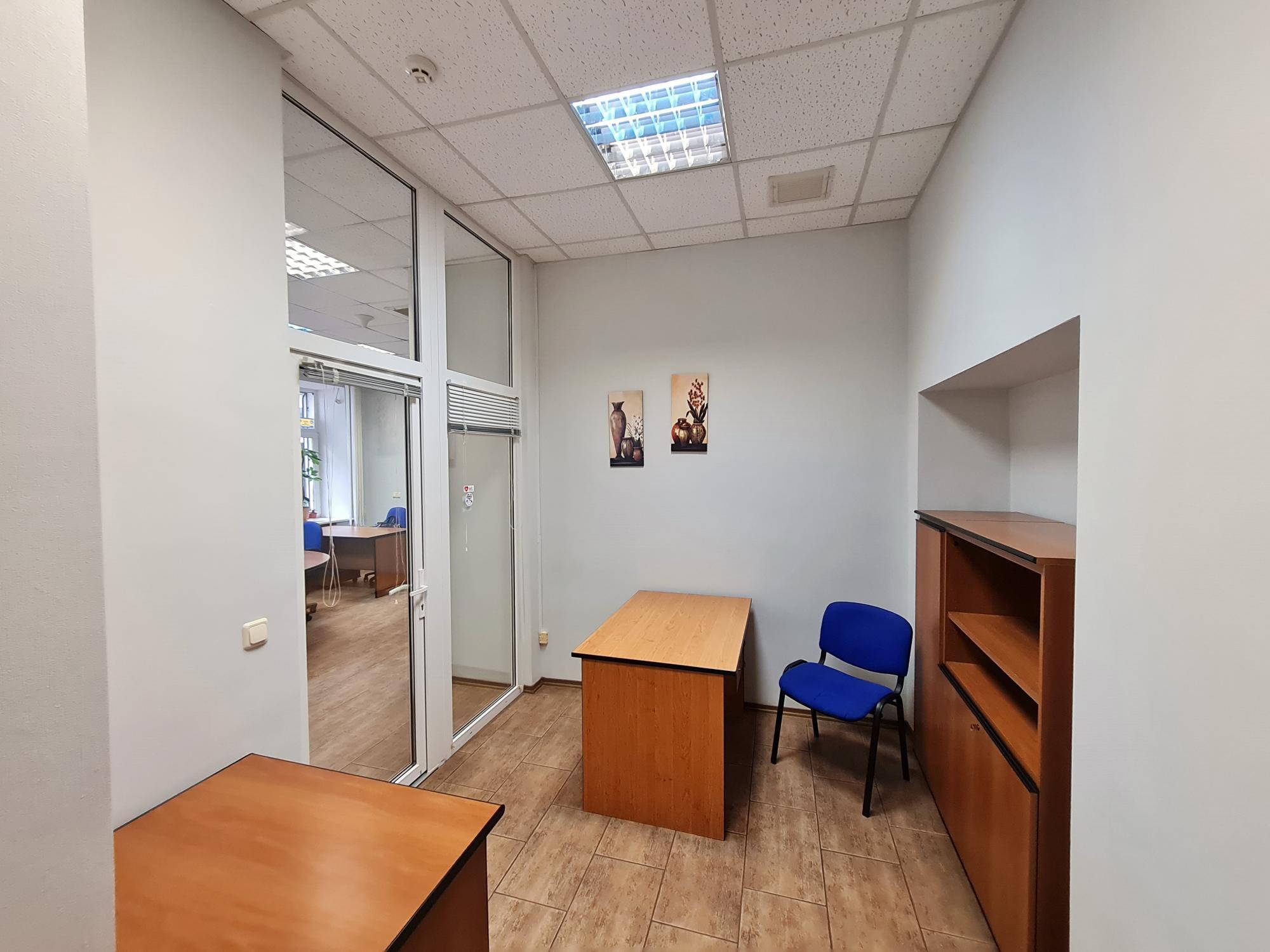 Оренда офісу 65 м², Межигірська вул., 22