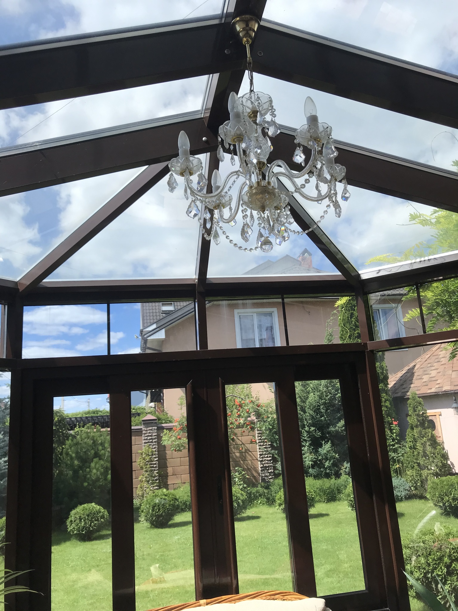 Продаж будинку 230 м²