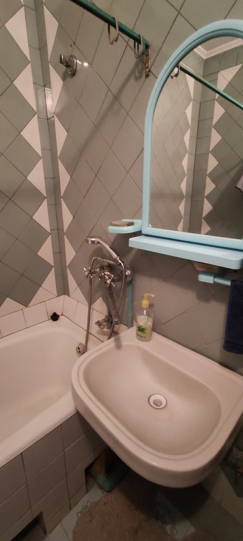 Продаж 2-кімнатної квартири 55 м², Правди просп., 10А