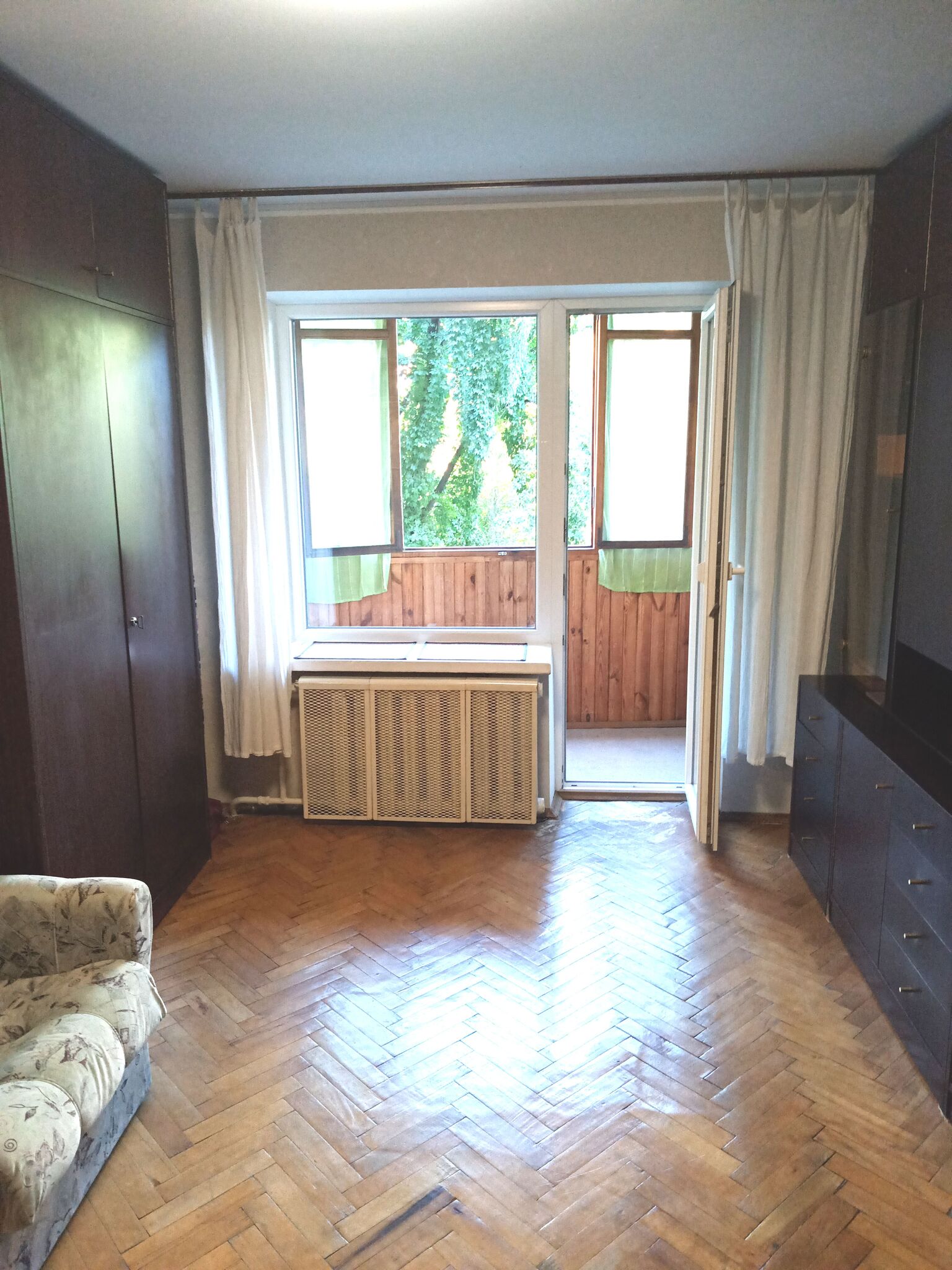 Оренда 1-кімнатної квартири 34 м², Володимирська вул.