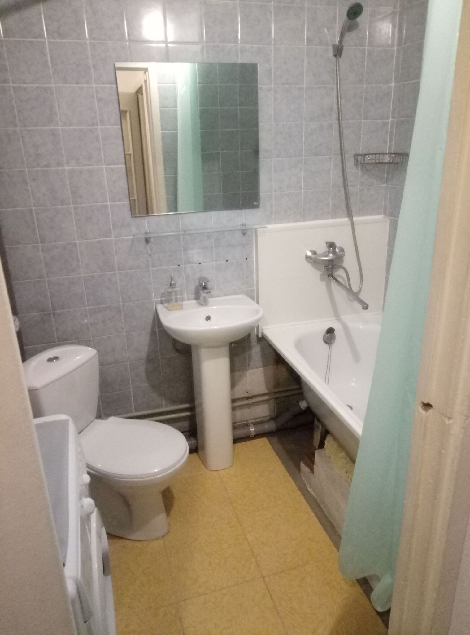 Оренда 1-кімнатної квартири 34 м², Володимирська вул.