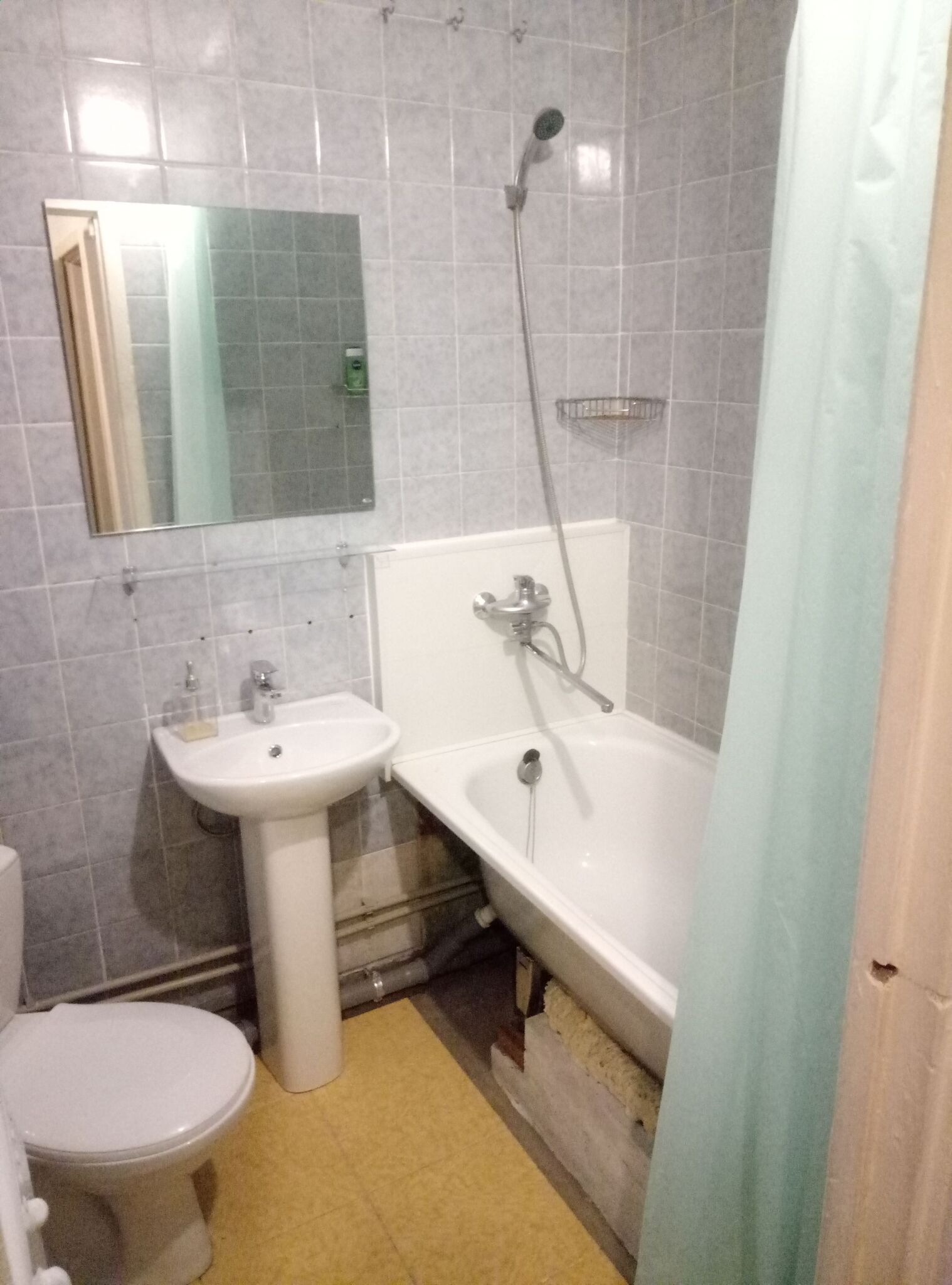 Оренда 1-кімнатної квартири 34 м², Володимирська вул.