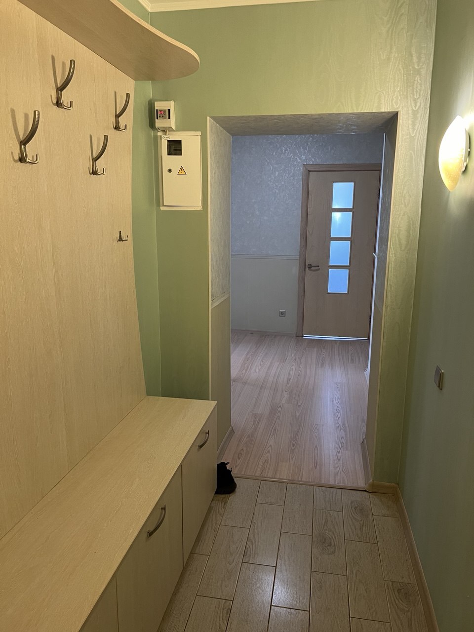 Продажа 4-комнатной квартиры 142 м², Казакова ул.