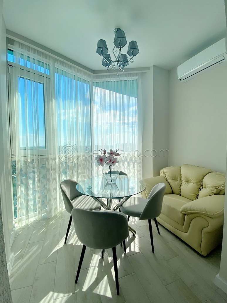 Аренда 2-комнатной квартиры 60 м², Фонтанская дор., 122