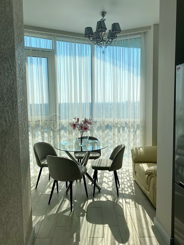 Аренда 2-комнатной квартиры 60 м², Фонтанская дор., 122