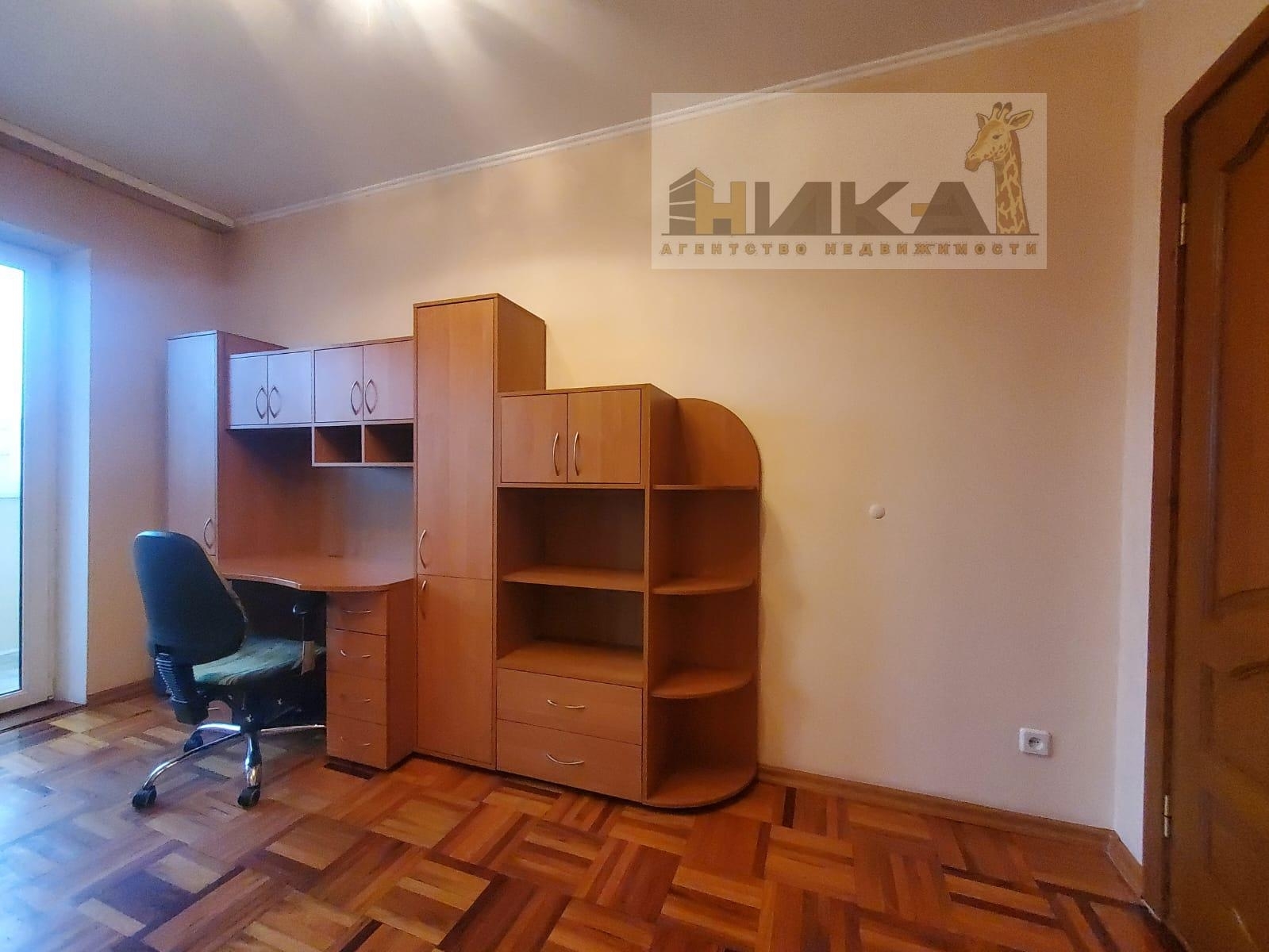 Продажа 4-комнатной квартиры 80 м²