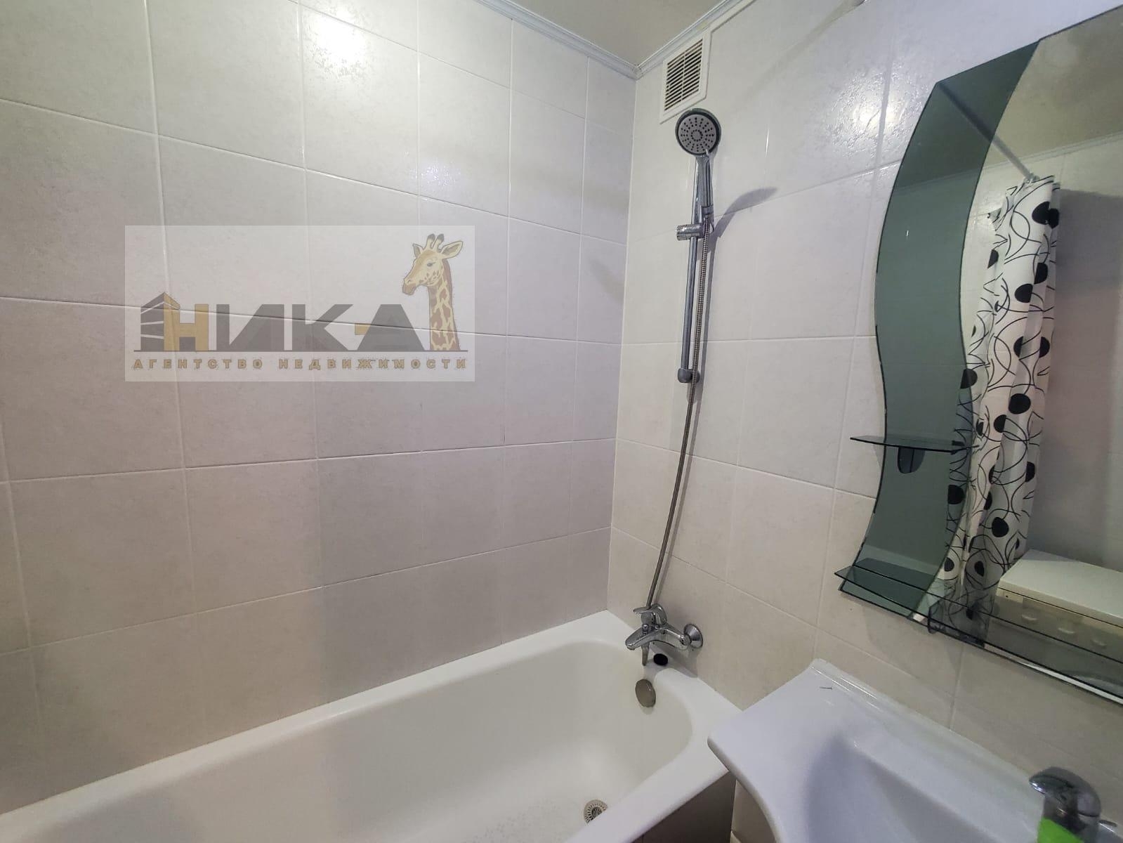 Продажа 4-комнатной квартиры 80 м²