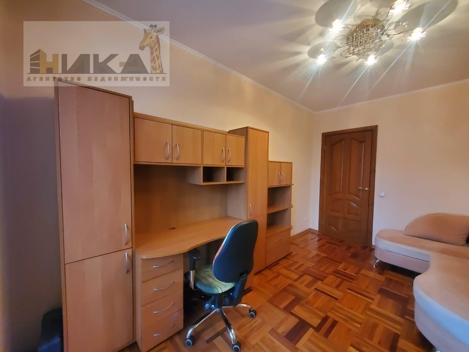 Продажа 4-комнатной квартиры 80 м²