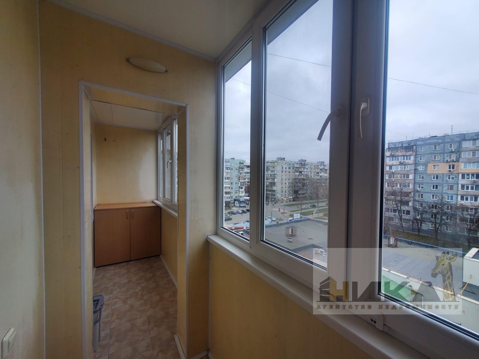 Продажа 4-комнатной квартиры 80 м²
