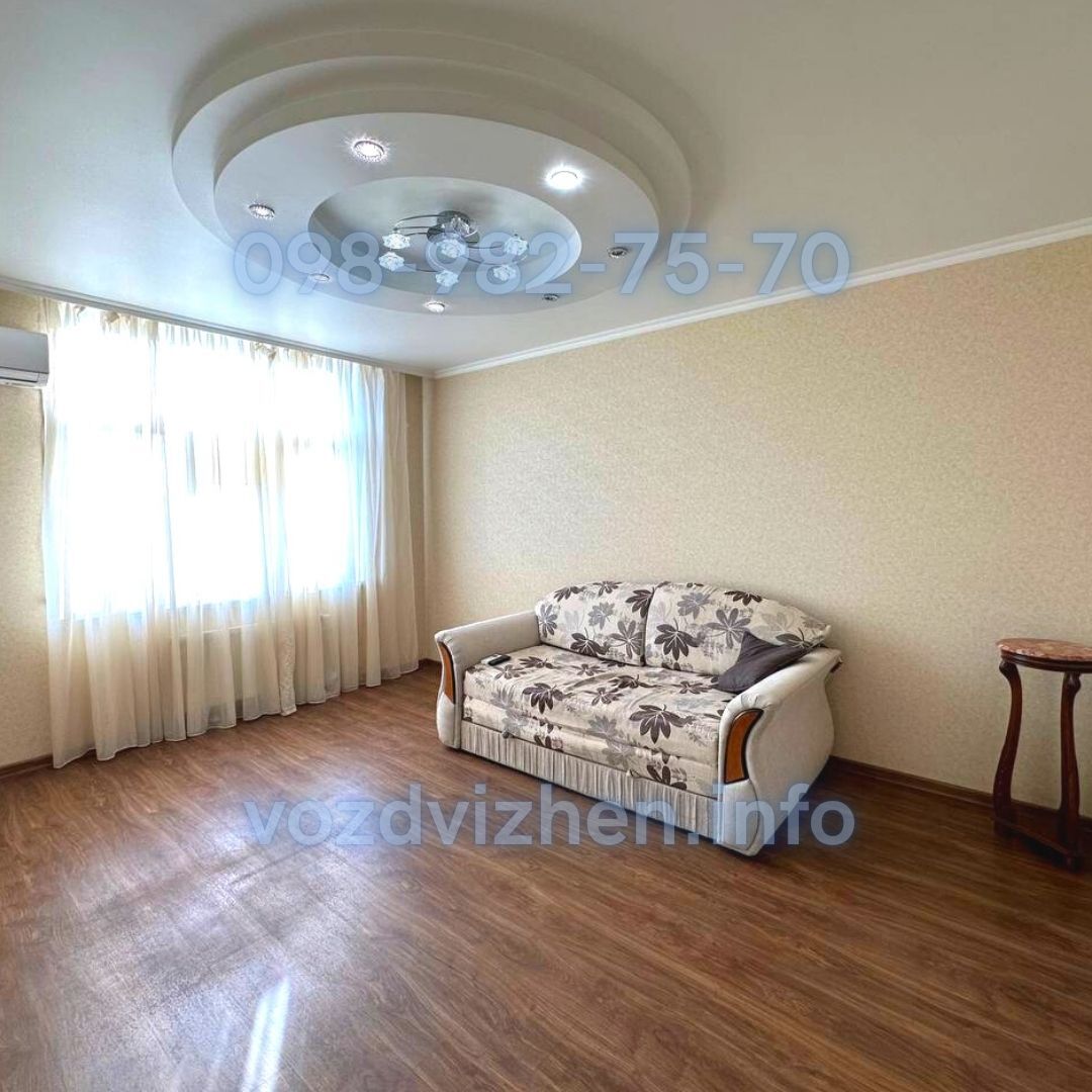 Продаж 1-кімнатної квартири 44 м², Драгоманова вул., 40З