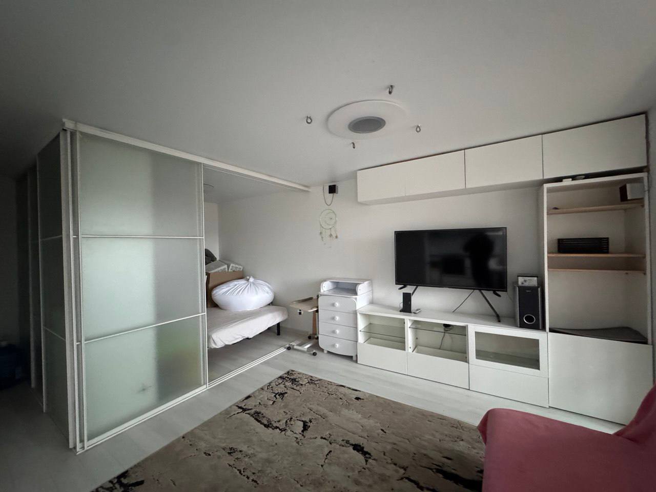 Продажа 1-комнатной квартиры 33 м², Владимира Антоновича ул.