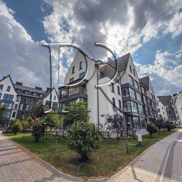 Продажа 4-комнатной квартиры 125 м², 10/3