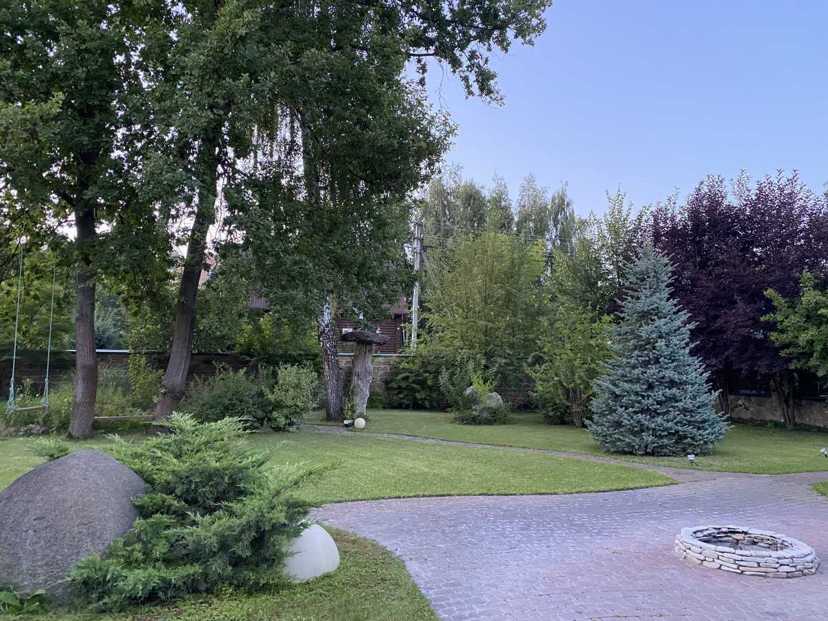 Продаж будинку 186.3 м², Південна вул.