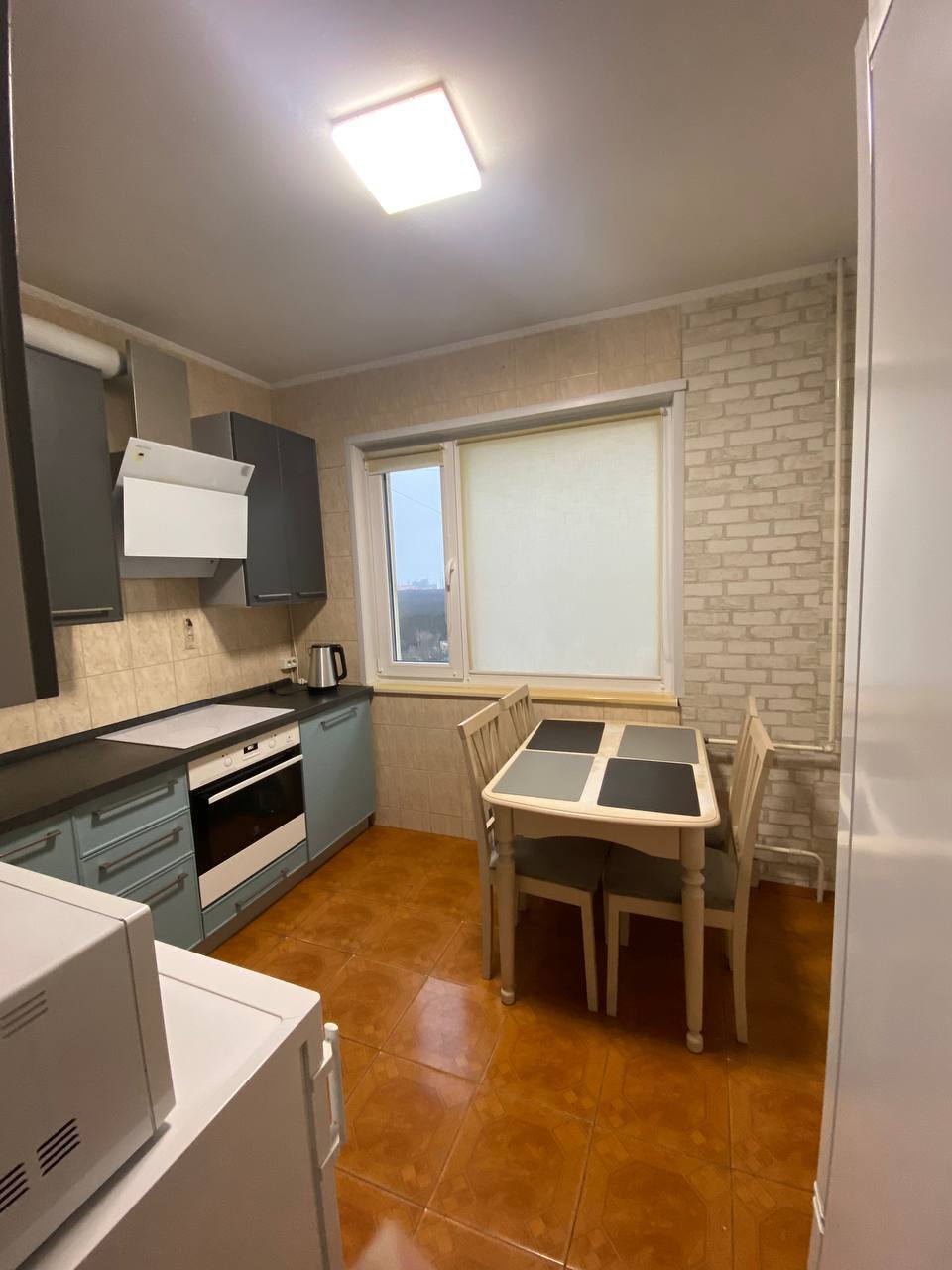 Оренда 2-кімнатної квартири 58 м², Академіка Заболотного вул., 2