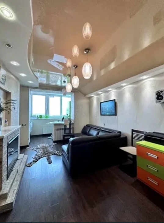 Продажа 3-комнатной квартиры 92 м², Парковая ул.