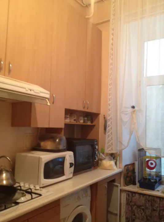 Продажа 3-комнатной квартиры 57 м², Среднефонтанская ул.