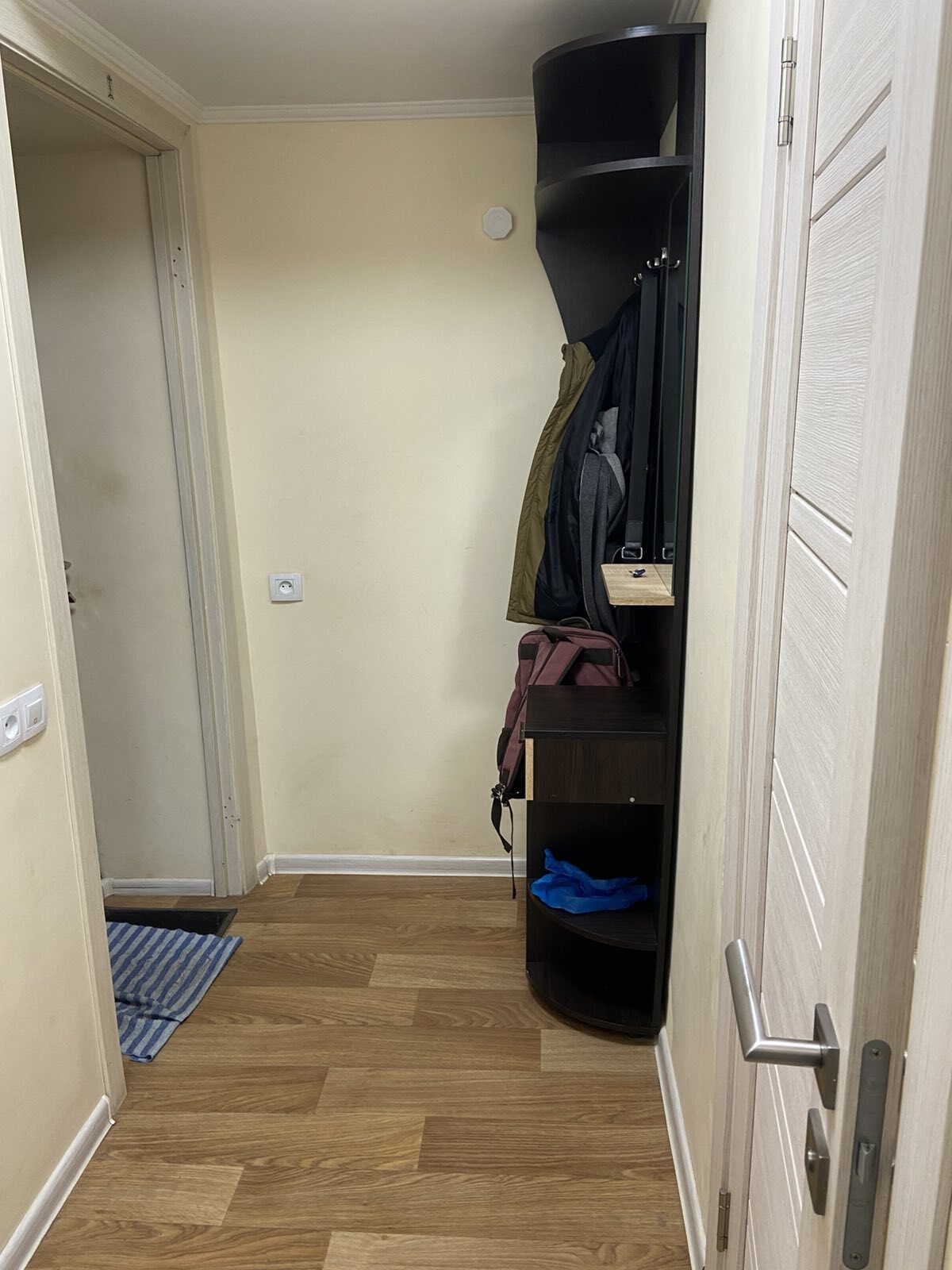 Оренда 2-кімнатної квартири 32 м², Солом'янська пл.