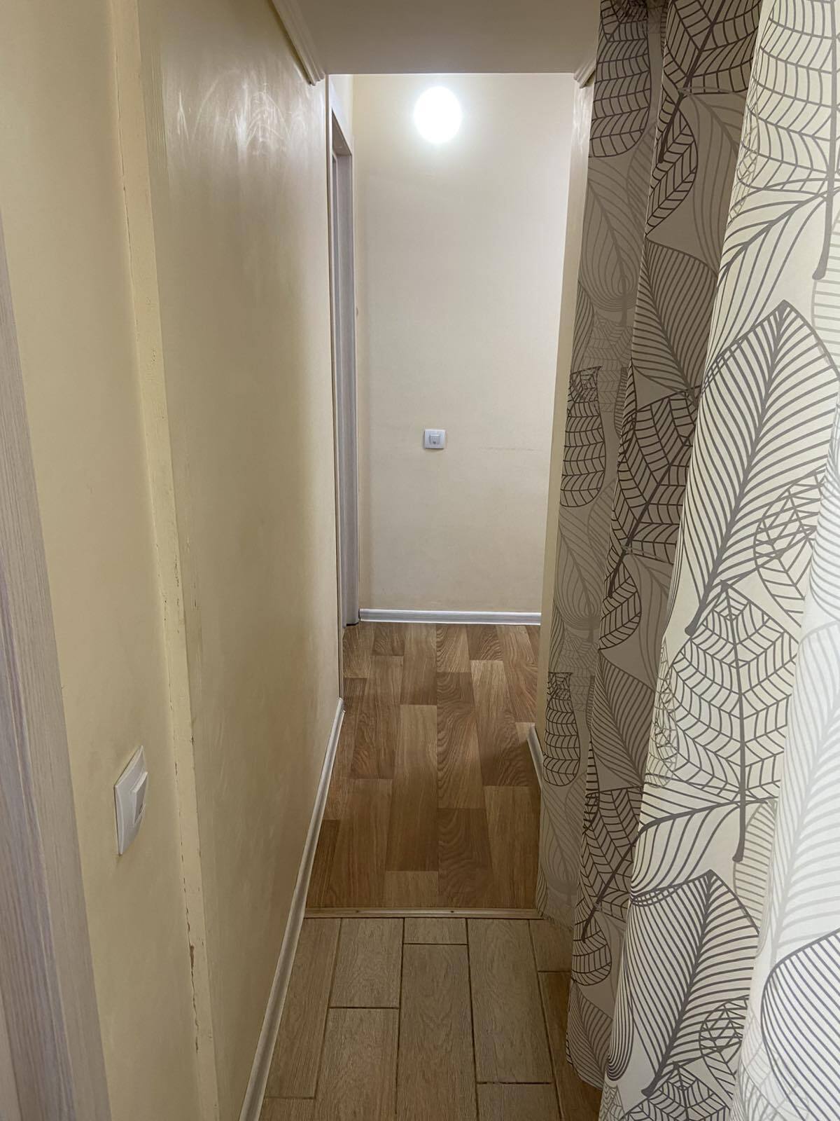 Оренда 2-кімнатної квартири 32 м², Солом'янська пл.