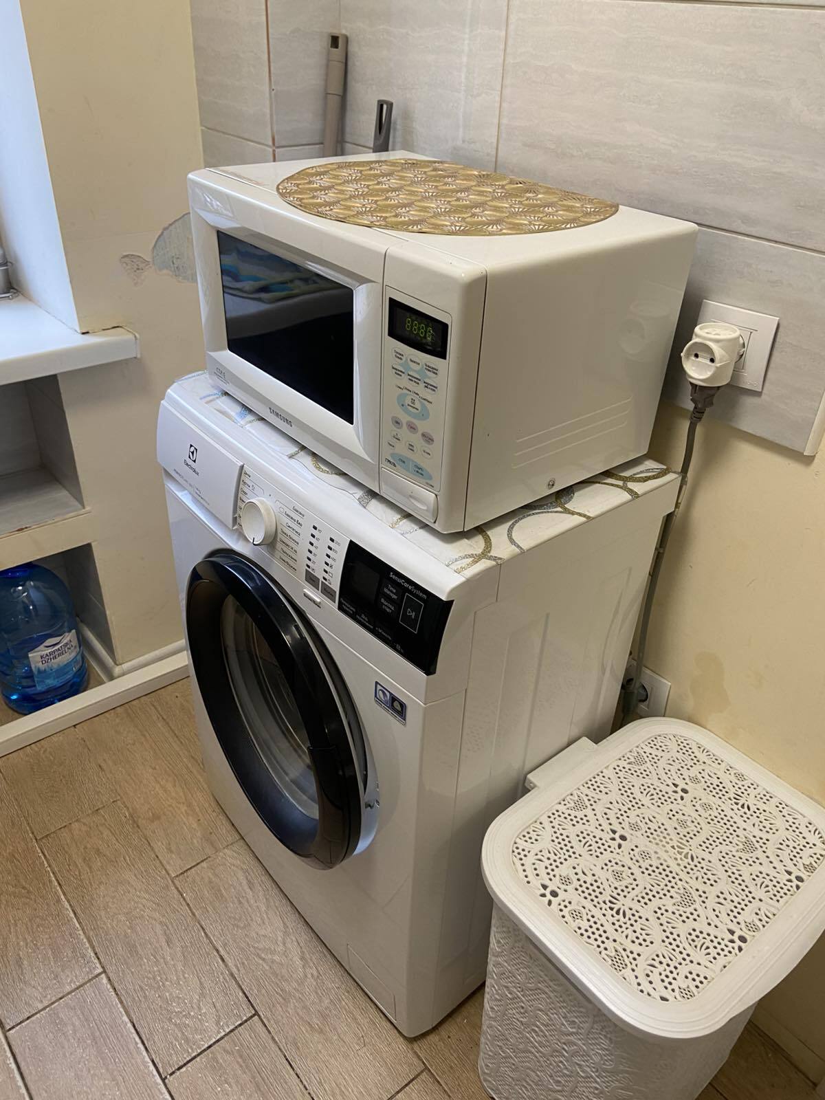 Оренда 2-кімнатної квартири 32 м², Солом'янська пл.