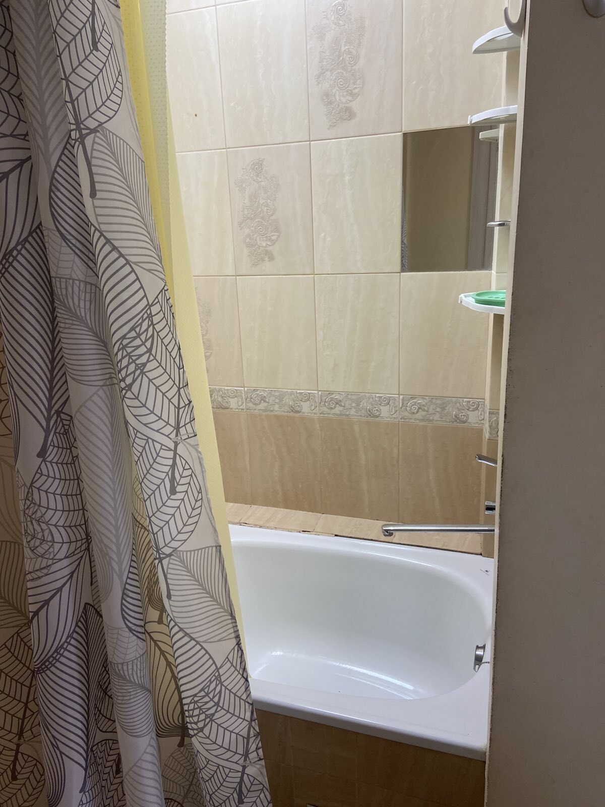 Оренда 2-кімнатної квартири 32 м², Солом'янська пл.