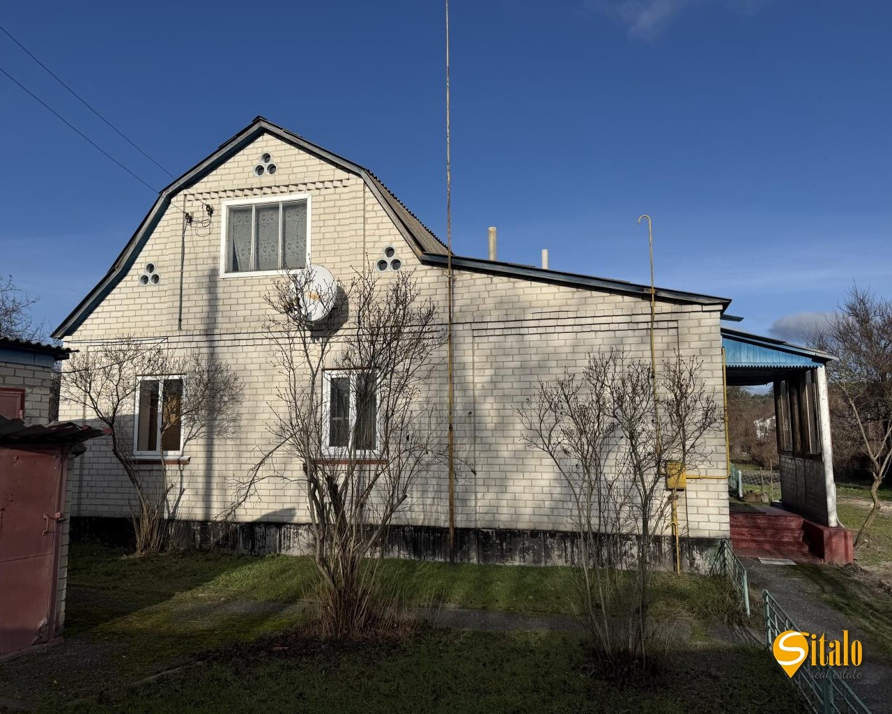 Продаж будинку 90 м²