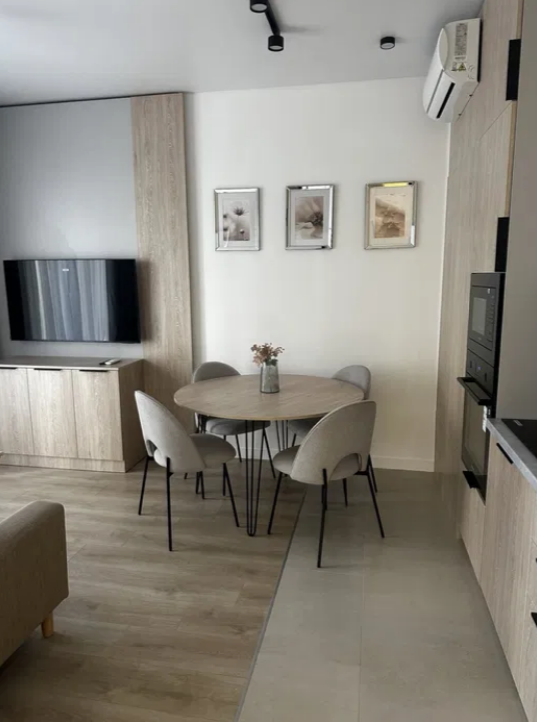 Продажа 1-комнатной квартиры 43 м², Краснова ул.