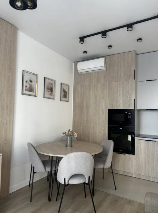 Продажа 1-комнатной квартиры 43 м², Краснова ул.
