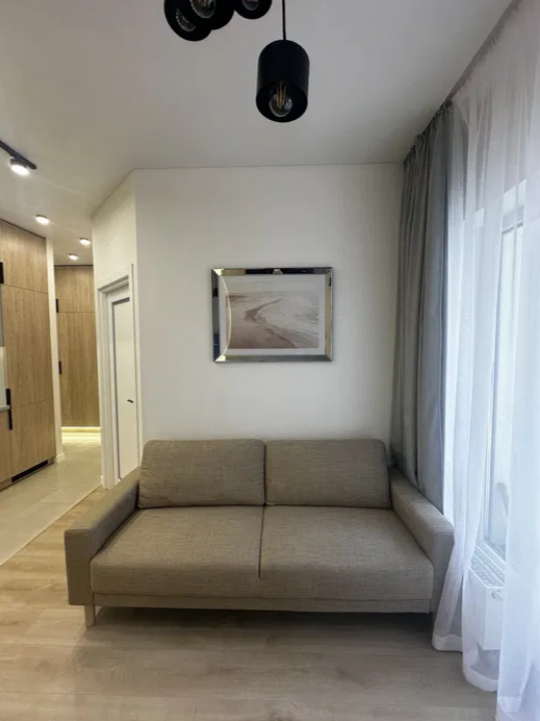 Продажа 1-комнатной квартиры 43 м², Краснова ул.