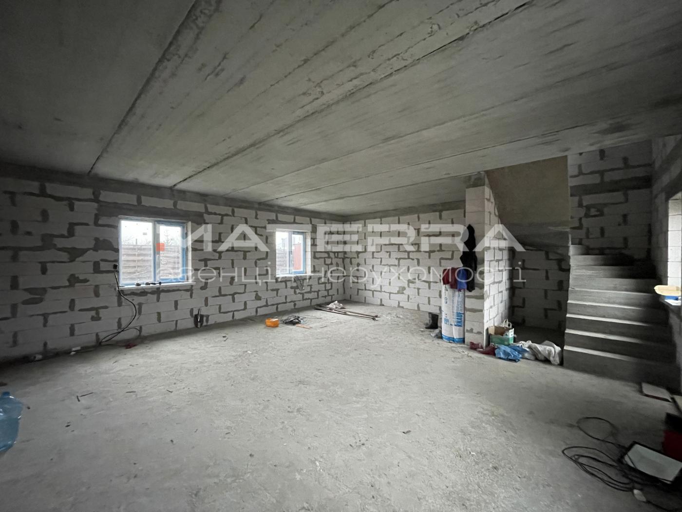 Продаж будинку 100 м²