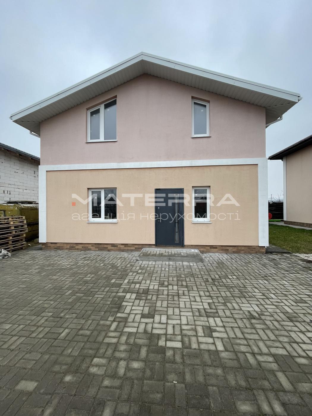 Продаж будинку 100 м²