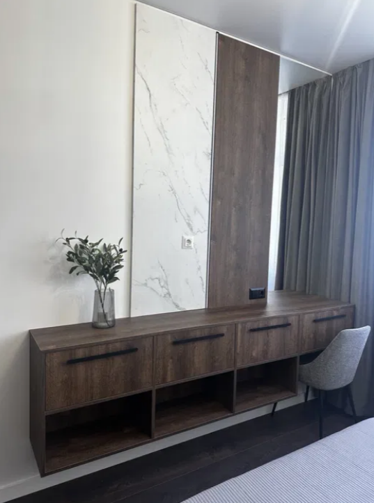 Продажа 1-комнатной квартиры 43 м², Краснова ул.